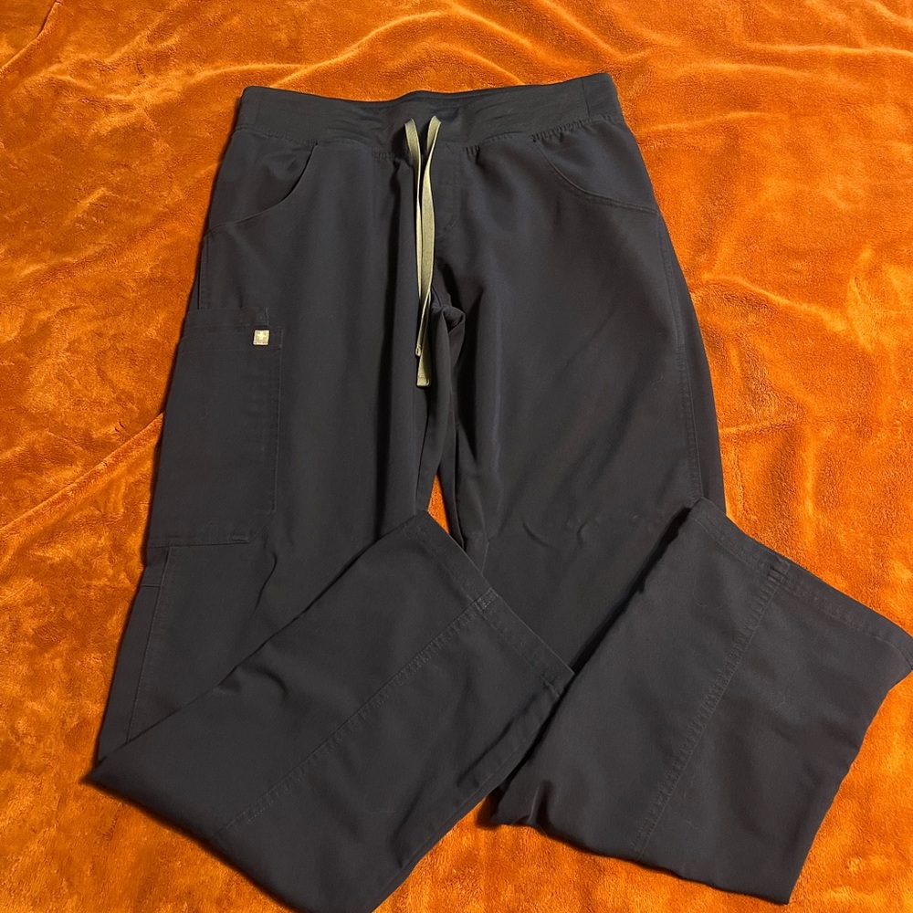 FIGS Kade Pants
